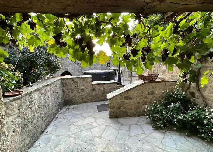 La Maison De Mon Pere Willa Le Nayrac